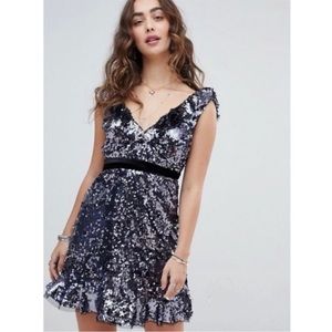 Free People Lavender Sequin V-Neck Ruffle Statement Party Cocktail Mini Dress